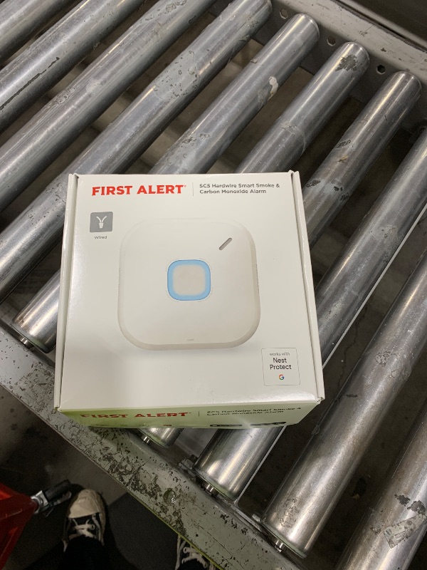Photo 1 of First Alert SC5 Smart Smoke & CO Alarm