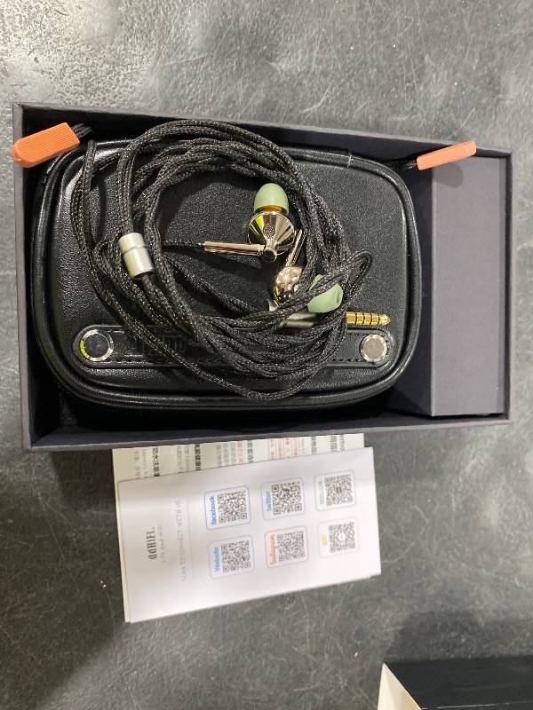 Photo 1 of DD ddHiFi E13P-Pd in-Ear Earphones Copper-Plated Palladium Planar IEM Memory 4.4mm Super Linear Planar Driver HiFi Earphones Suitable for 4.4mm Stock and Other Devices