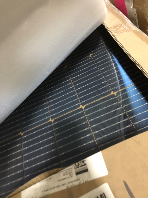 Photo 1 of bougerv bifacial 800 watts