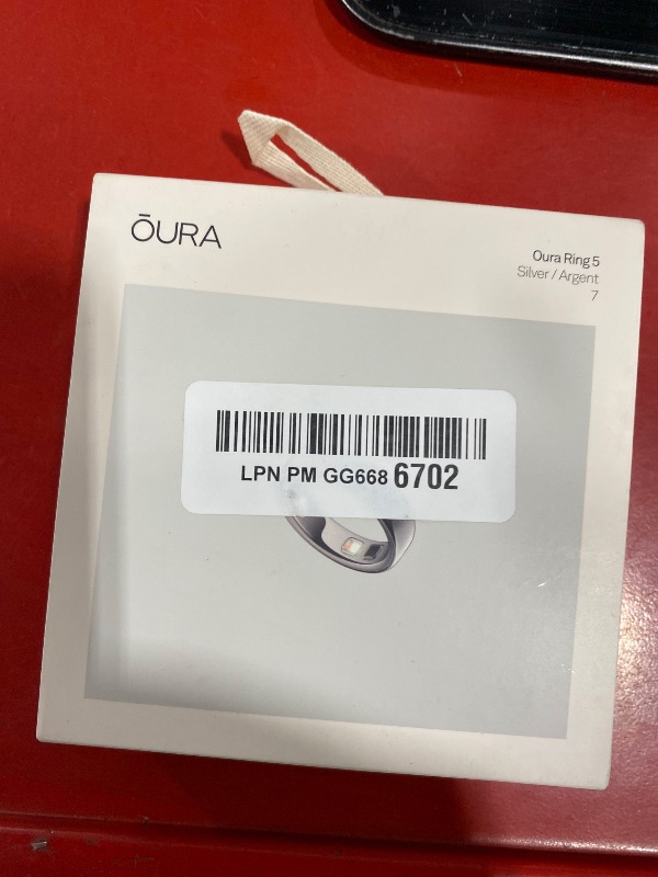 Photo 1 of Oura Ring 5 Smart Ring, Silver, Size 7
