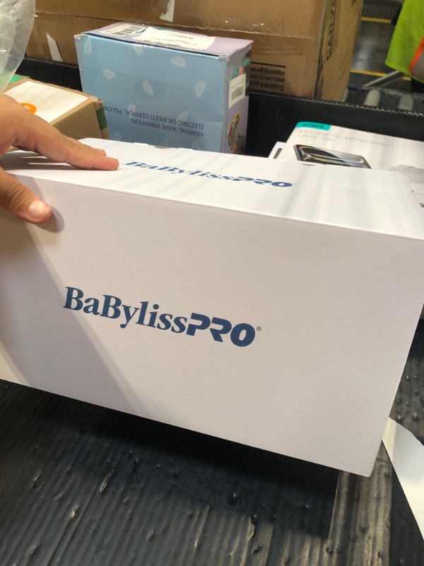 Photo 1 of !!!USED FINAL SALOE!!!
BaBylissPRO Multi-Styler Hair Dryer Brush