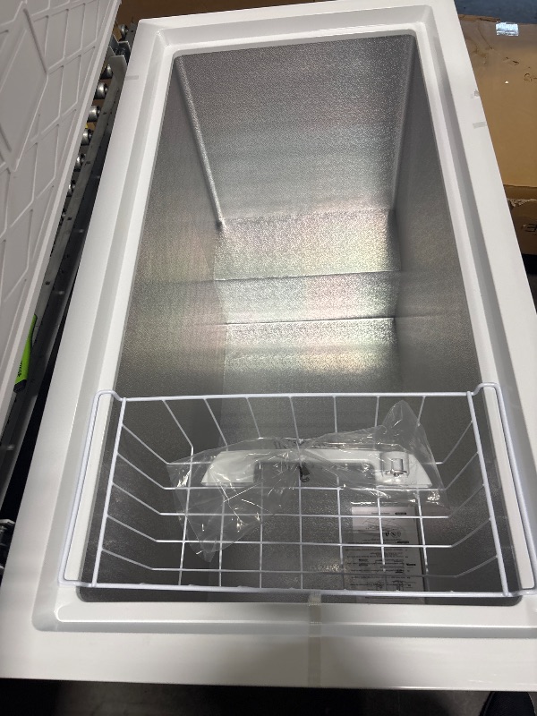 Photo 1 of
Chest Freezer 10.5 Cu.Ft. Deep Freezer, Large Freezer with Adjustable Thermostat Control & 3 Removable Wire Basket, 4 Universal Wheels, Safety Lock, White