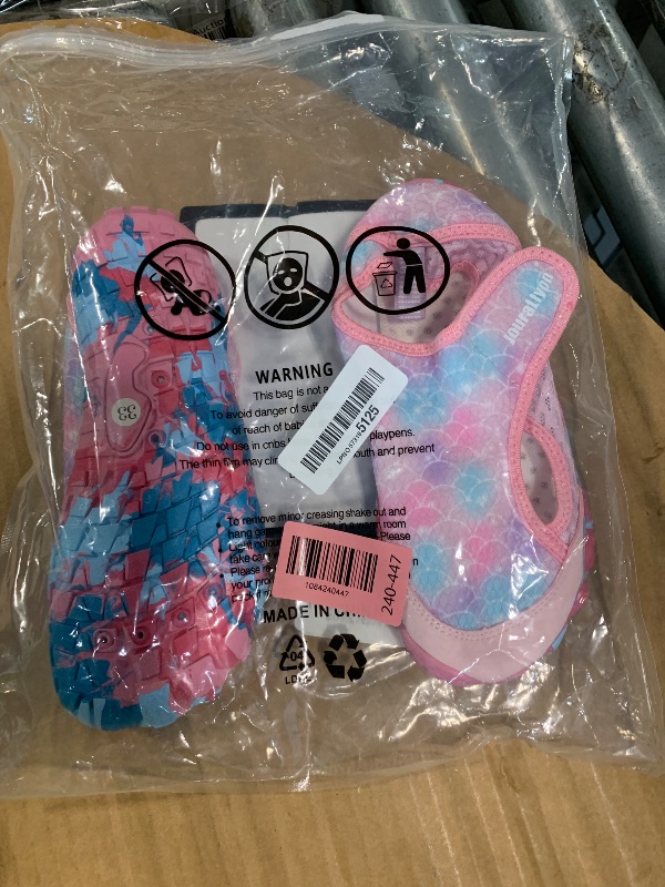 Photo 1 of ***SIMILAR IMAGEN*** L-RUN Toddler Water Shoes Quick Dry Kids Swim Shoes Barefoot Boys Girls Aqua Socks for Beach Pool Surfing Yoga Non-Slip SIZE 33