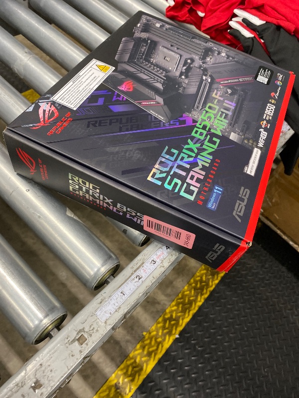 Photo 1 of ***** SEALED BY COMPANY******* ASUS ROG Strix B550-F Gaming WiFi II AMD Socket AM4 ATX DDR4 Motherboard
