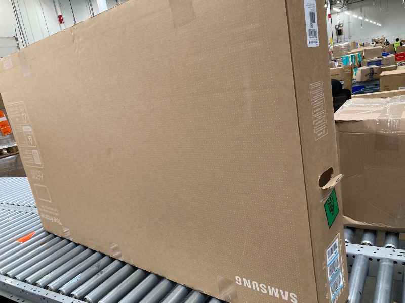Photo 1 of **NO RETURN******Samsung 65-Inch Class The Frame LS03F 4K QLED Smart TV (2025 Model) Slim Fit Wall Mount, Modern Frame Design, NQ4 AI Gen2 Processor, Art Mode, Artful Picture Quality, Samsung Vision AI, Alexa Built-in