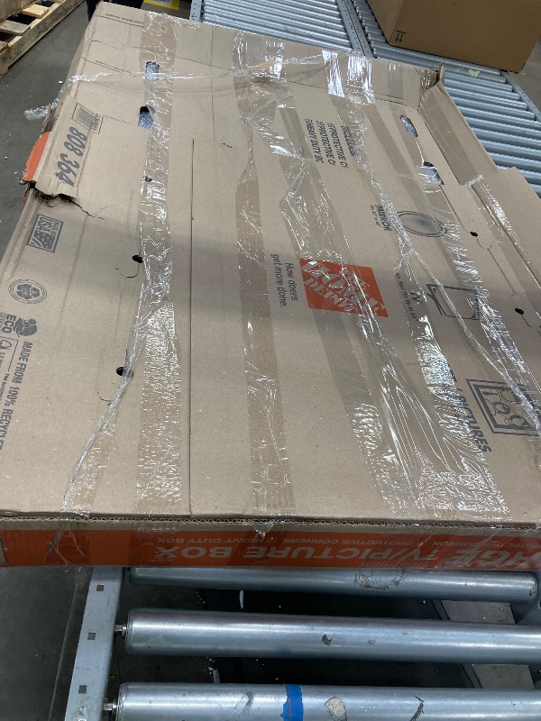 Photo 1 of ***RETURN**Samsung 65-Inch QLED Q8F 4K UHD Smart TV