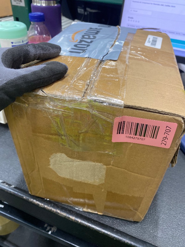 View 3 of *HEAVY* *Used* Youxmoto AC Compressor for Chevrolet, GMC, Cadillac, Buick