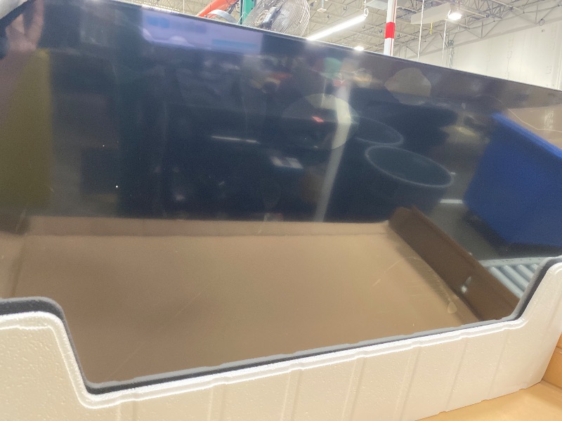 Photo 1 of *NO RETUNS/NO REFUNDS* *Screen cracked* *Parts only* LG 50-Inch QNED AI 4K Smart TV