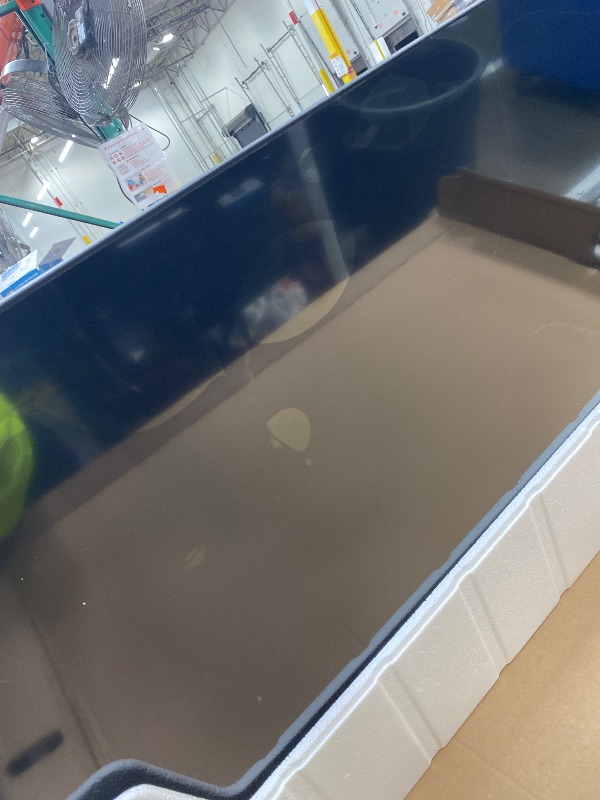 Photo 1 of *NO RETUNS/NO REFUNDS* *Screen cracked* *Parts only* LG 50-Inch QNED AI 4K Smart TV
