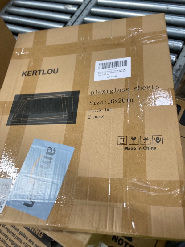 Photo 1 of (2 Pack) KERTLOU 16" x 20" Clear Plexiglass Sheets