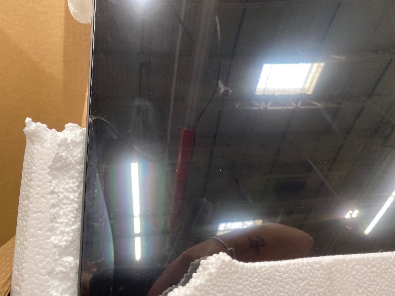 Photo 1 of *****  NO RETURN**** NO REFUND****** MISSING  CABLE*******BROKEN SCREEN******* Samsung 43-Inch Class Crystal UHD U8000F 4K Smart TV (2025 Model) Endless Free Content, Processor, MetalStream Design, Knox Security, Alexa Built-in