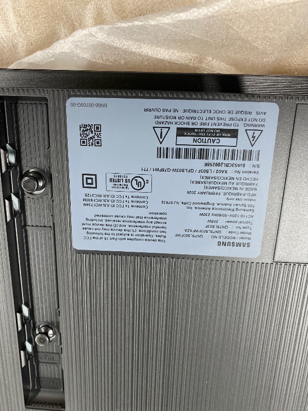 Photo 1 of ******* NO REFUND***** NO RETURN******** Samsung 75-Inch Class The Frame Pro LS03FW 4K Neo QLED Mini LED Smart TV (2025 Model) Slim Fit Wall Mount, Modern Frame Design, Wireless One Connect, NQ4 AI Gen3 Processor, Art Mode, Alexa Built-in