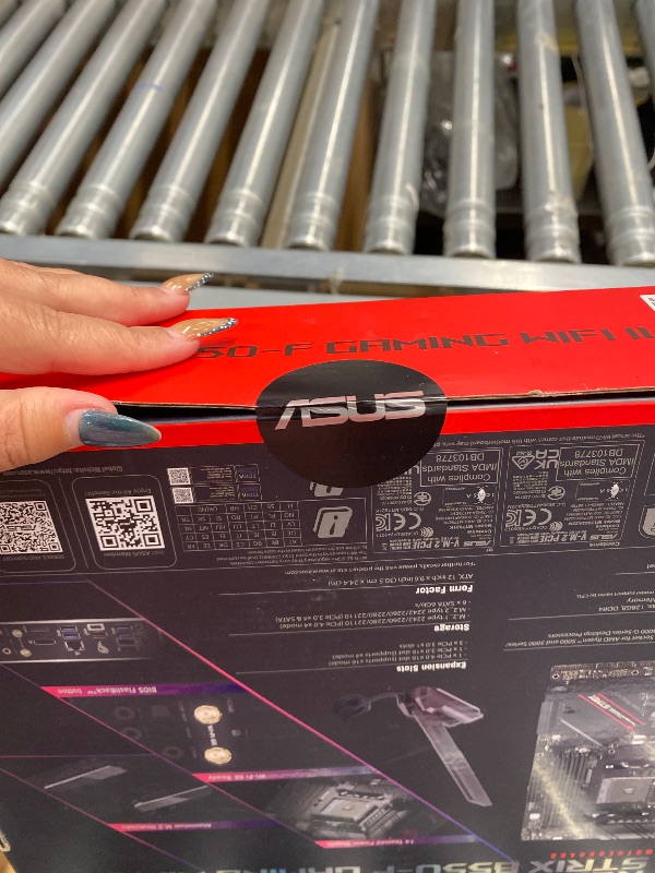 Photo 1 of ***** SEALED BY COMPANY******* ASUS ROG Strix B550-F Gaming WiFi II AMD Socket AM4 ATX DDR4 Motherboard