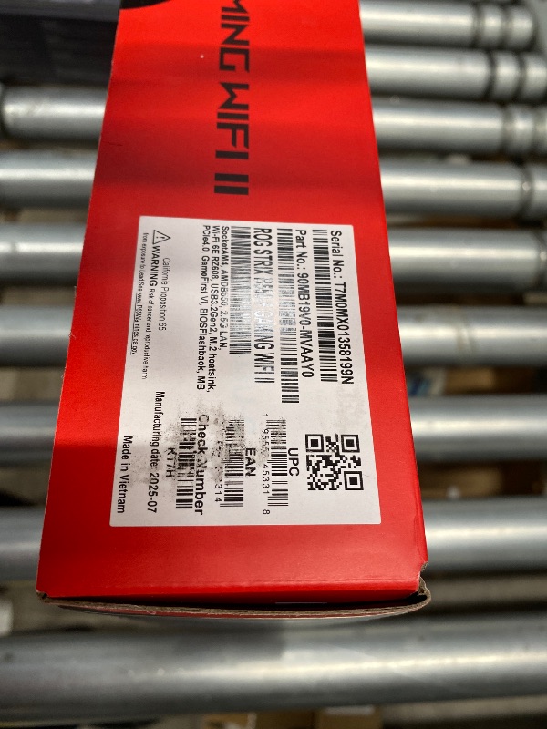 Photo 1 of ***** SEALED BY COMPANY******* ASUS ROG Strix B550-F Gaming WiFi II AMD Socket AM4 ATX DDR4 Motherboard