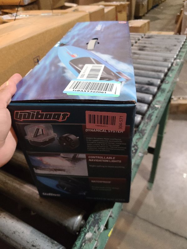 Photo 1 of 22"Large RC Racing Boat,Brushless RC Boat,30 KM/H High Speed with LED Blue