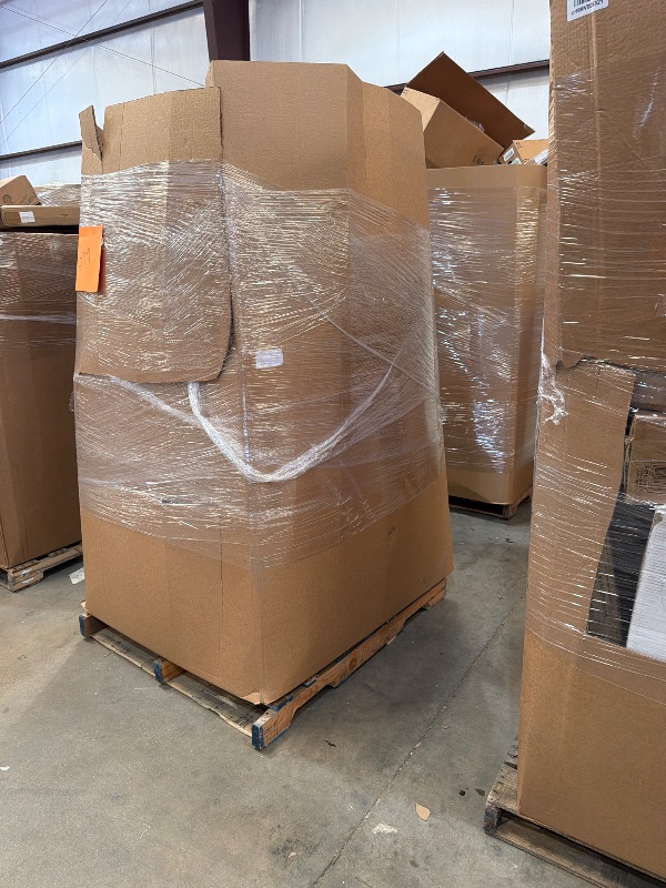 Photo 1 of As in general merchandise pallet 