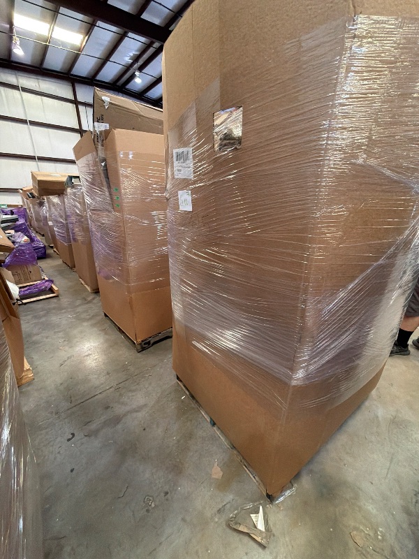 Photo 1 of As in general merchandise pallet 