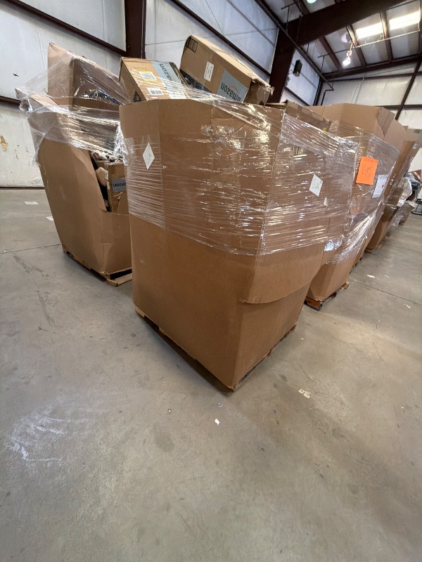 Photo 1 of As in general merchandise pallet