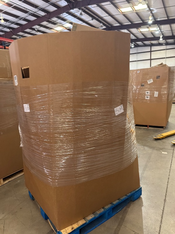 Photo 1 of As in general merchandise pallet