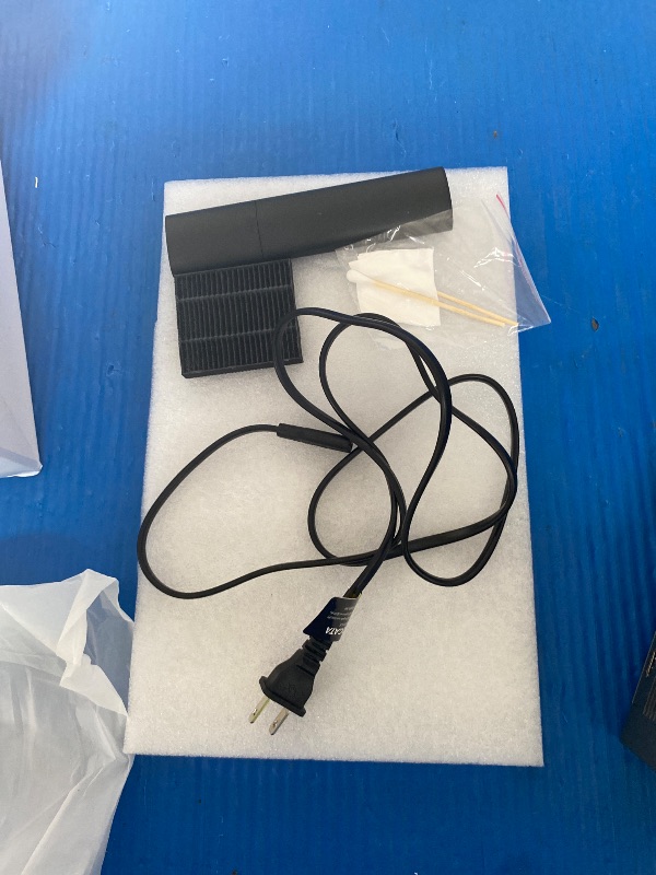 View 6 of (used) KOGATA Smart Projector - 4K, WiFi, Bluetooth, Auto Focus