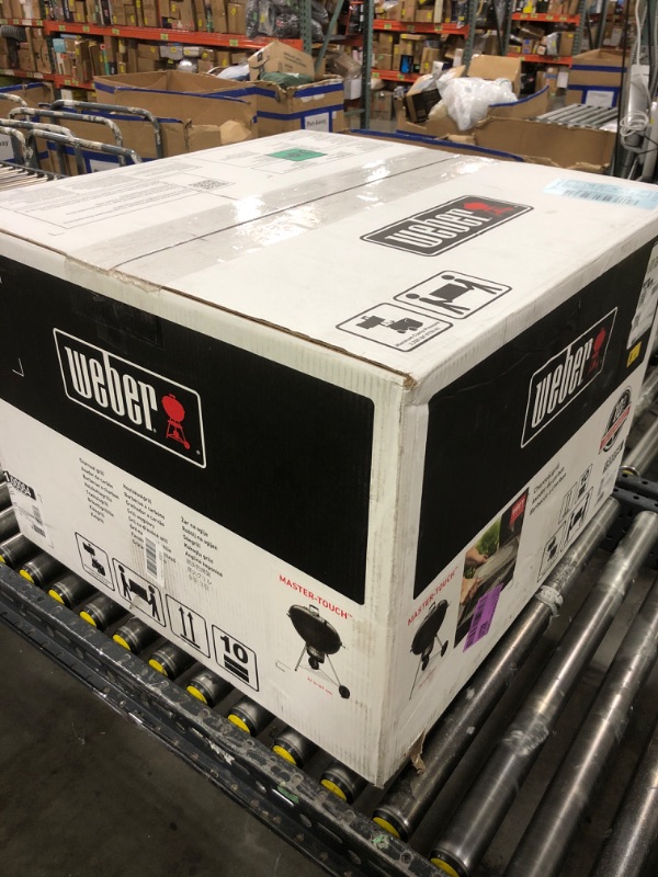 Photo 1 of Weber Master-Touch 26-Inch Charcoal Grill, Black