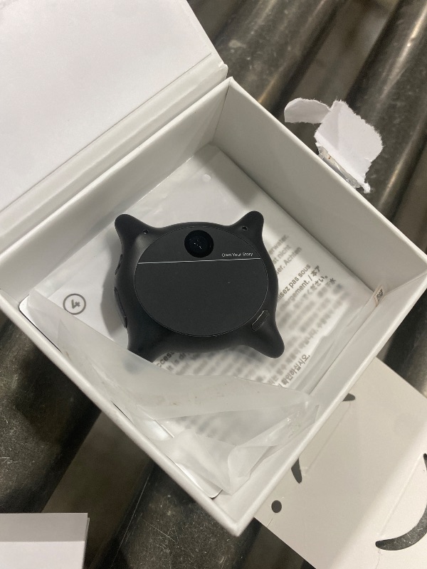 Photo 1 of Looki L1 AI Wearable Lifelogging Device (Black)