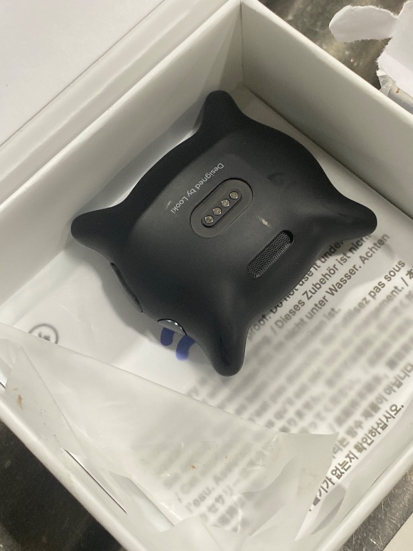 Photo 1 of Looki L1 AI Wearable Lifelogging Device (Black)