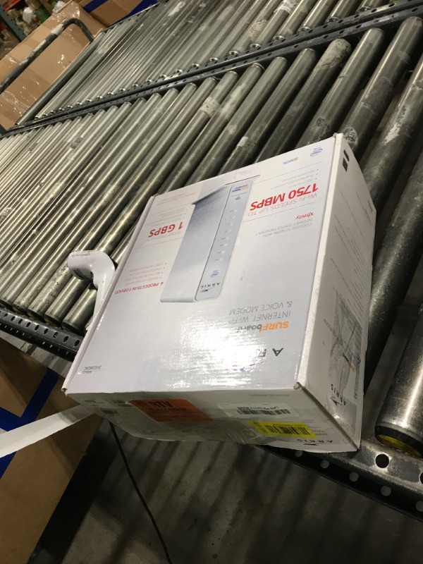 Photo 1 of ARRIS SURFboard SVG2482AC DOCSIS 3.0 Cable Modem/Router