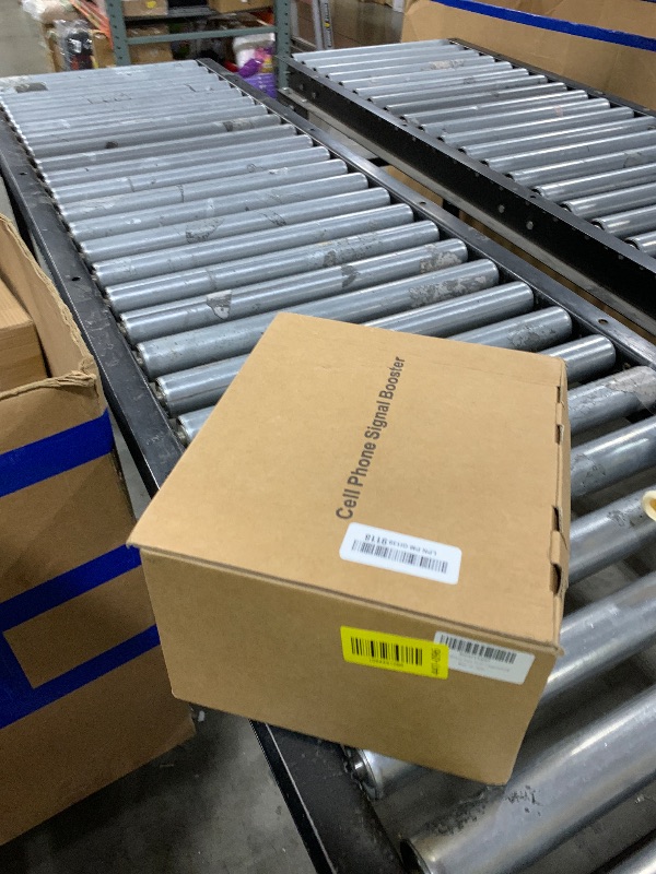 View 2 of Bamwirz Cell Phone Booster - 5G/4G LTE/3G - 6500 sq. ft.