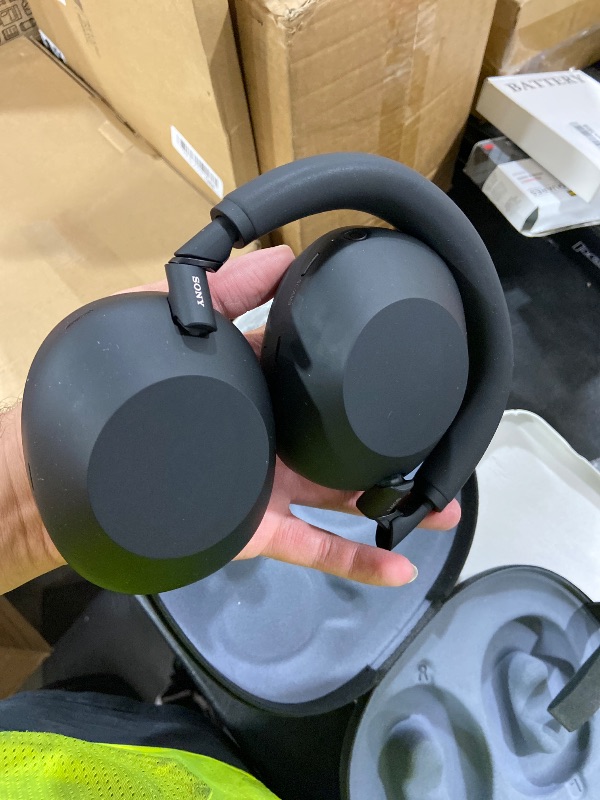 Photo 1 of Sony WH-1000XM6 Wireless Over-Ear Headphones