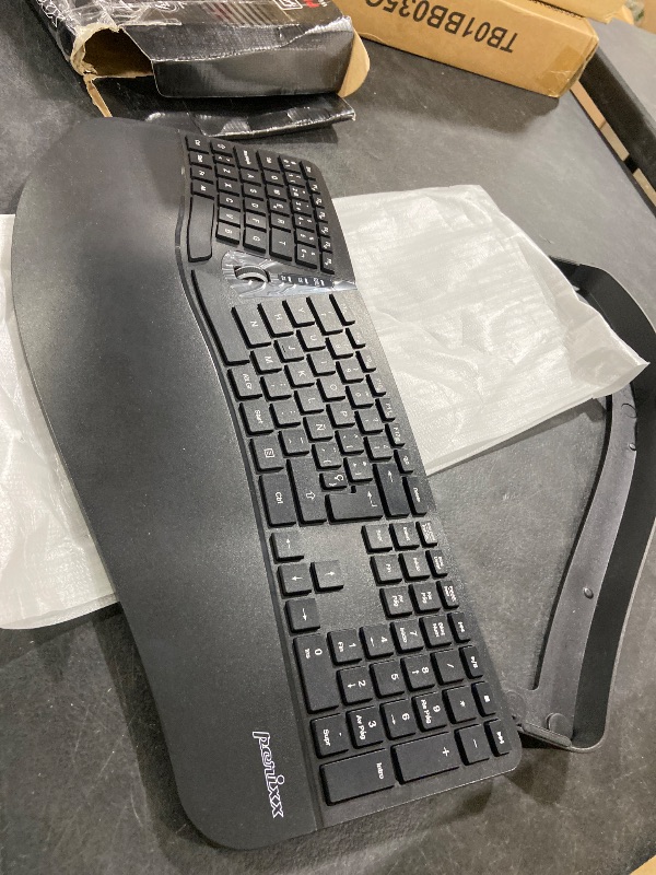 Photo 1 of Perixx PERIDUO-605 ES Ergonomic Wireless Keyboard and Mouse Combo