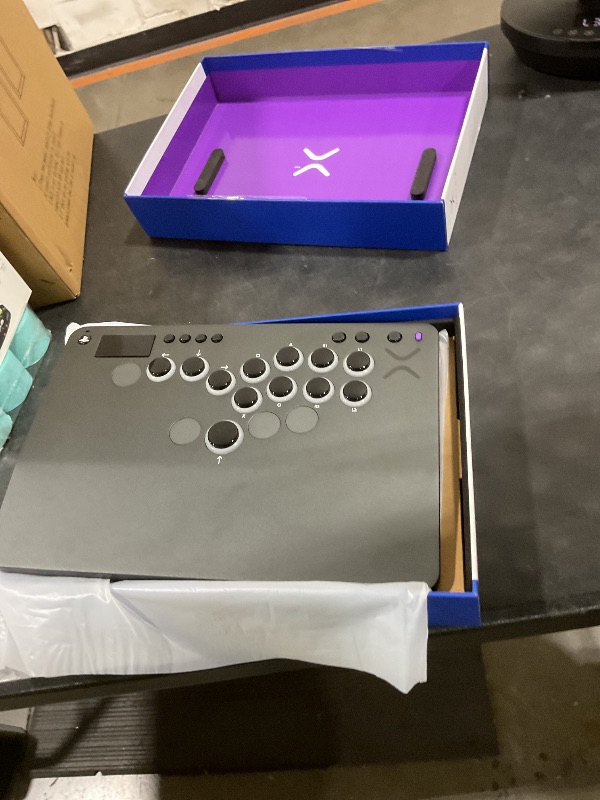 Photo 1 of Victrix Pro KO Leverless Fight Stick - Gray