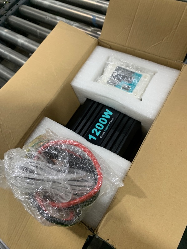 Photo 1 of LANDERPOW 1200W Pure Sine Wave Power Inverter