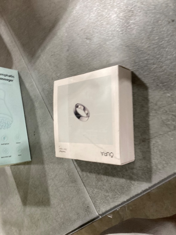 Photo 1 of OURA Ring 5 Smart Ring - Silver - Size 8
