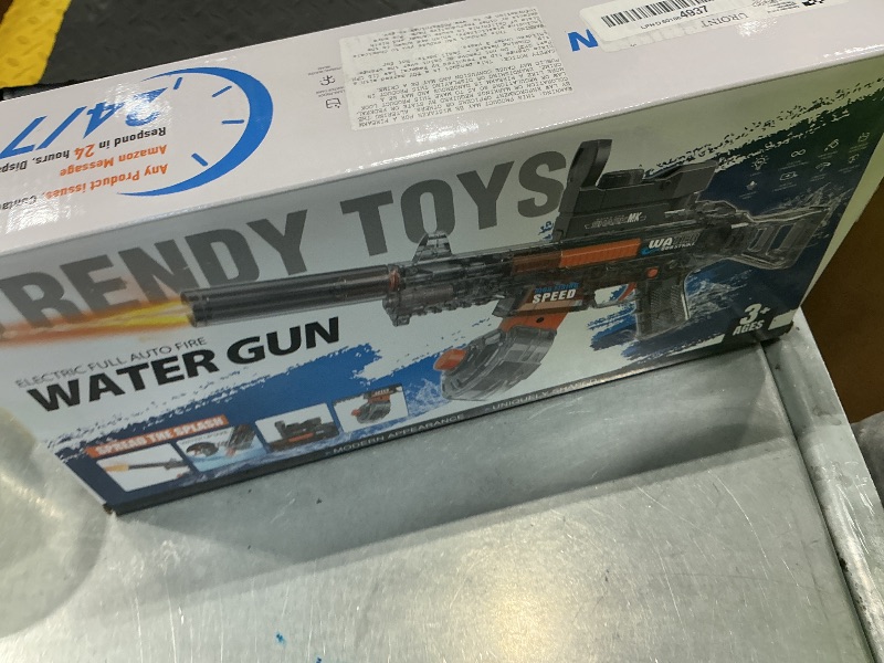 View 2 of [DAMAGED] UROINT Automatic Electric Water Gun with LED Light
