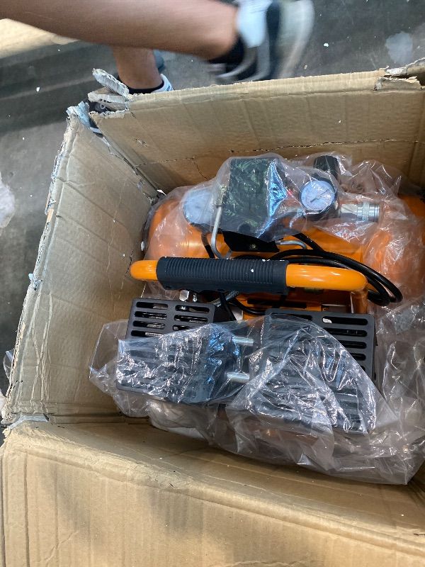 View 4 of [Missing Air Hose] FORNAX Air Compressor, 2 Gallon Oil-Free Portable Compressor, 120V 1HP, 2.2 CFM @ 90 PSI, Max 125 PSI, 65dB Ultra Quiet Portable Compressor for Tire Inflation, Auto Repair, Spray Painting