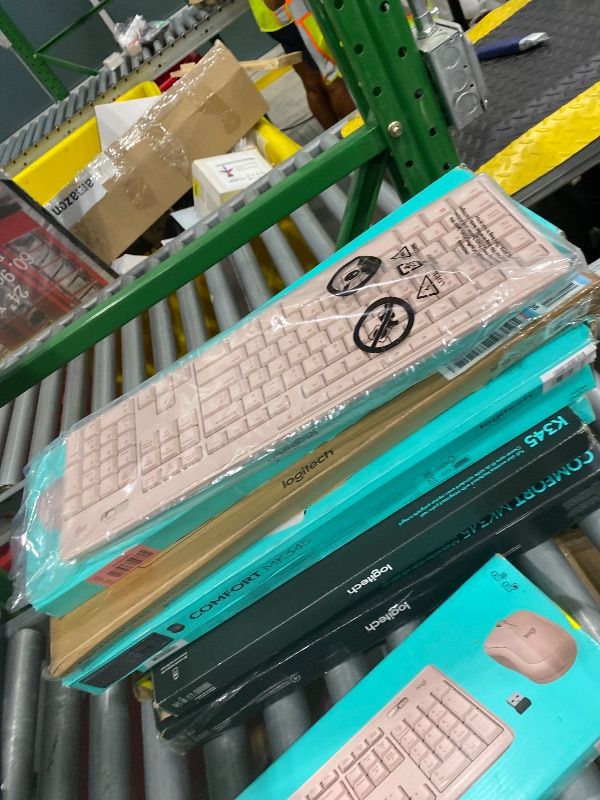 View 3 of [Missing Mouse and Receiver] Logitech MK270 Wireless Keyboard and Mouse Combo - Rose