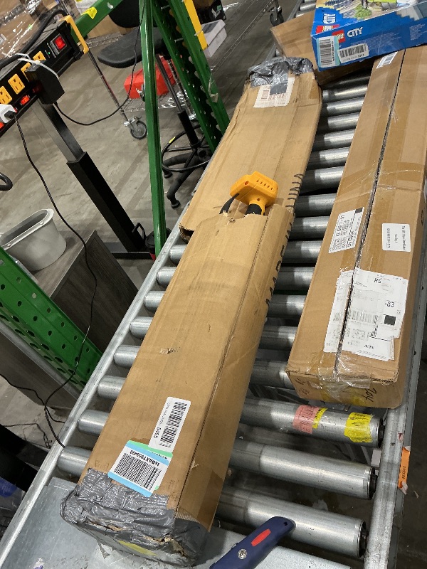 Photo 1 of [SOLD FOR PARTS] 2-in-1 8 Inch Brushless Electric Pole Saws for Tree Trimming