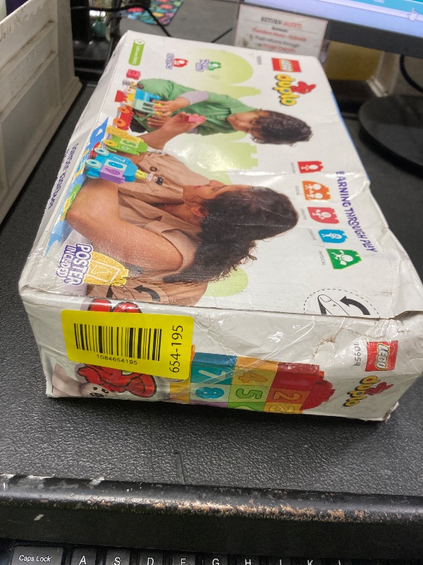 Photo 1 of *Box damaged* LEGO DUPLO My First Number Train - Learn to Count (10954)