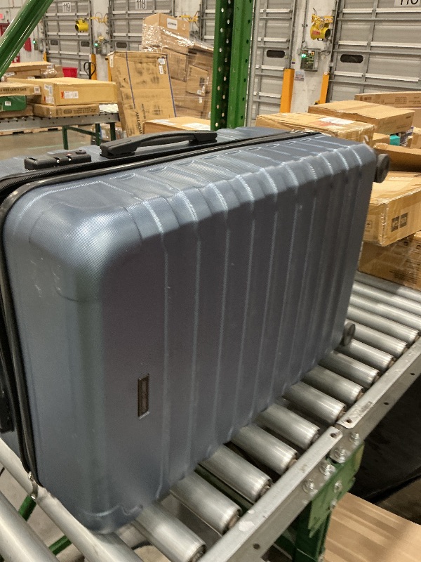 View 2 of 4 in one luggage