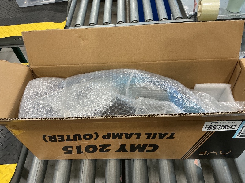 View 2 of [DAMAGED] GXYWADY Taillight Replacement for Camry Right Side Chrome