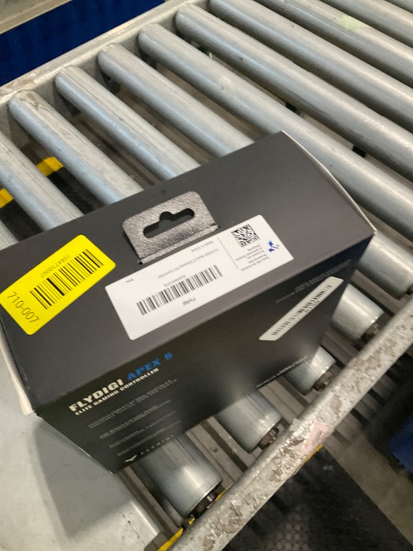 View 2 of [MISSING PARTS] FLYDIGI Apex 5 PC Controller