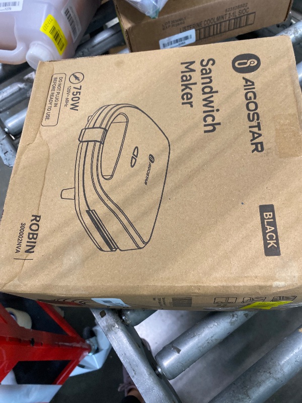 View 2 of **View Clerk Notes**Aigostar 3 in 1 Electirc Sandwich Maker with Removable Non-stick Plates