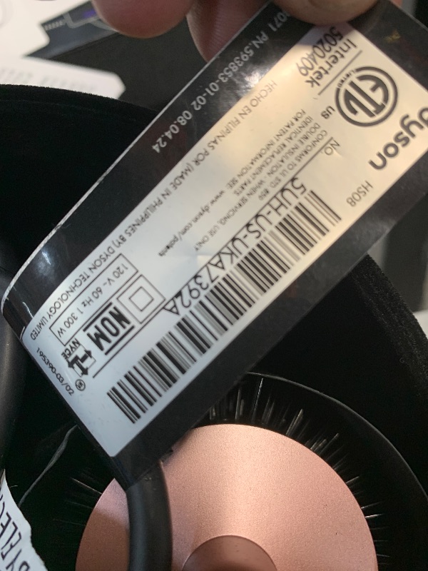 Photo 1 of **DOES NOT WORK FOR PARTS ONLY***

Dyson Airwrap i.d. Multi-Styler, Allure Winner, Bluetooth Connected, No Heat Damage, 6-in-1 Versatility, Intelligent Hair Styler