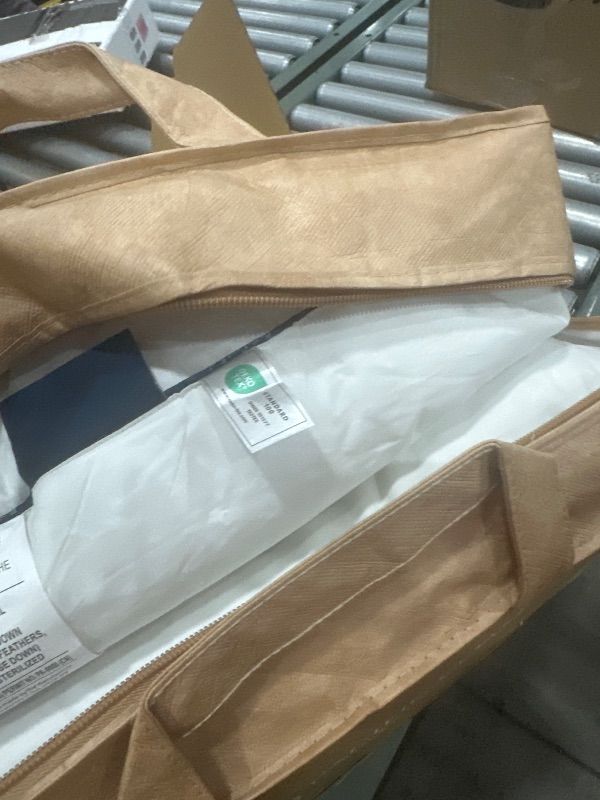 Photo 1 of ***PACK OF1**Pacific Coast Down Pillow, Luxury Hotel Collection Bed Pillow for Sleeping, Queen Size of 1, 100% Organic Cotton Shell, 650 Fill Power, Firm Pillows, Suit for Back and Side Sleepers