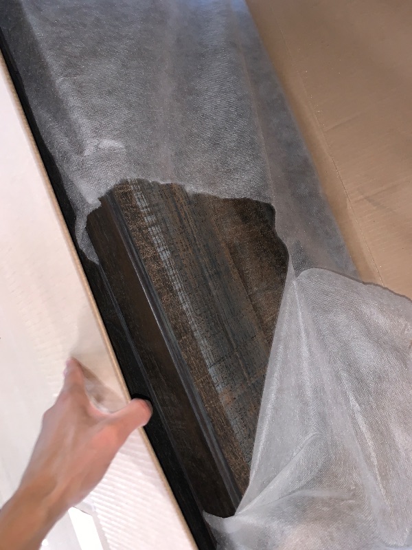 Photo 1 of ***READ NOTES***(MINOR DAMAGE SHOWN)
Signature Design by Ashley Rustic 6-Drawer Dresser