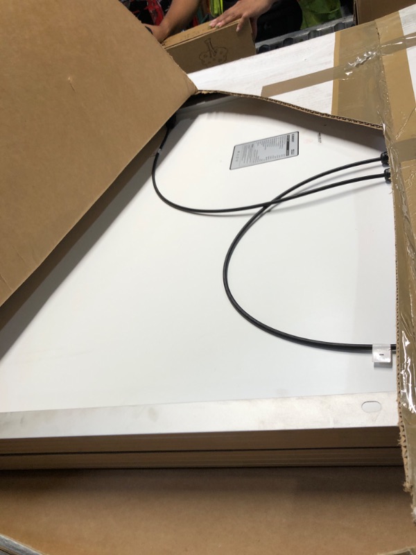 Photo 1 of ** might have issues with functionality **Renogy N-Type 400W Solar Panel 2-Pack