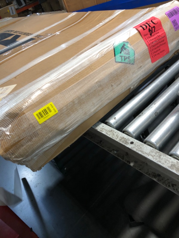 Photo 1 of ** STOCK PHOTOFOR REFERENCE ONLY PARTS ONLY MISSING UNKNOWN PART**
Rough Country Hard Tri-Fold Tonneau Cover for Ford F-150 (5'7" Bed)