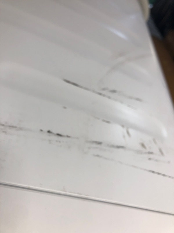 Photo 1 of ***DAMAGED - SEE NOTES/PICTURES*** BLACK+DECKER 0.9 Cu. Ft. Portable Washer, 6.6 lb. Capacity, BPWM09W, White