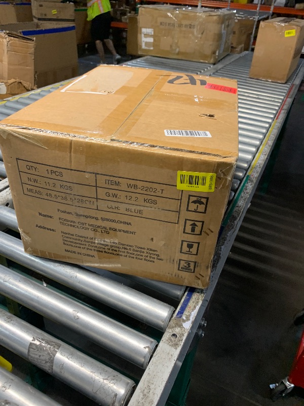 Photo 1 of ***FACTORY SEALED***
BlessReach Foldable All Terrain Knee Scooter for Adults for Foot Injuries